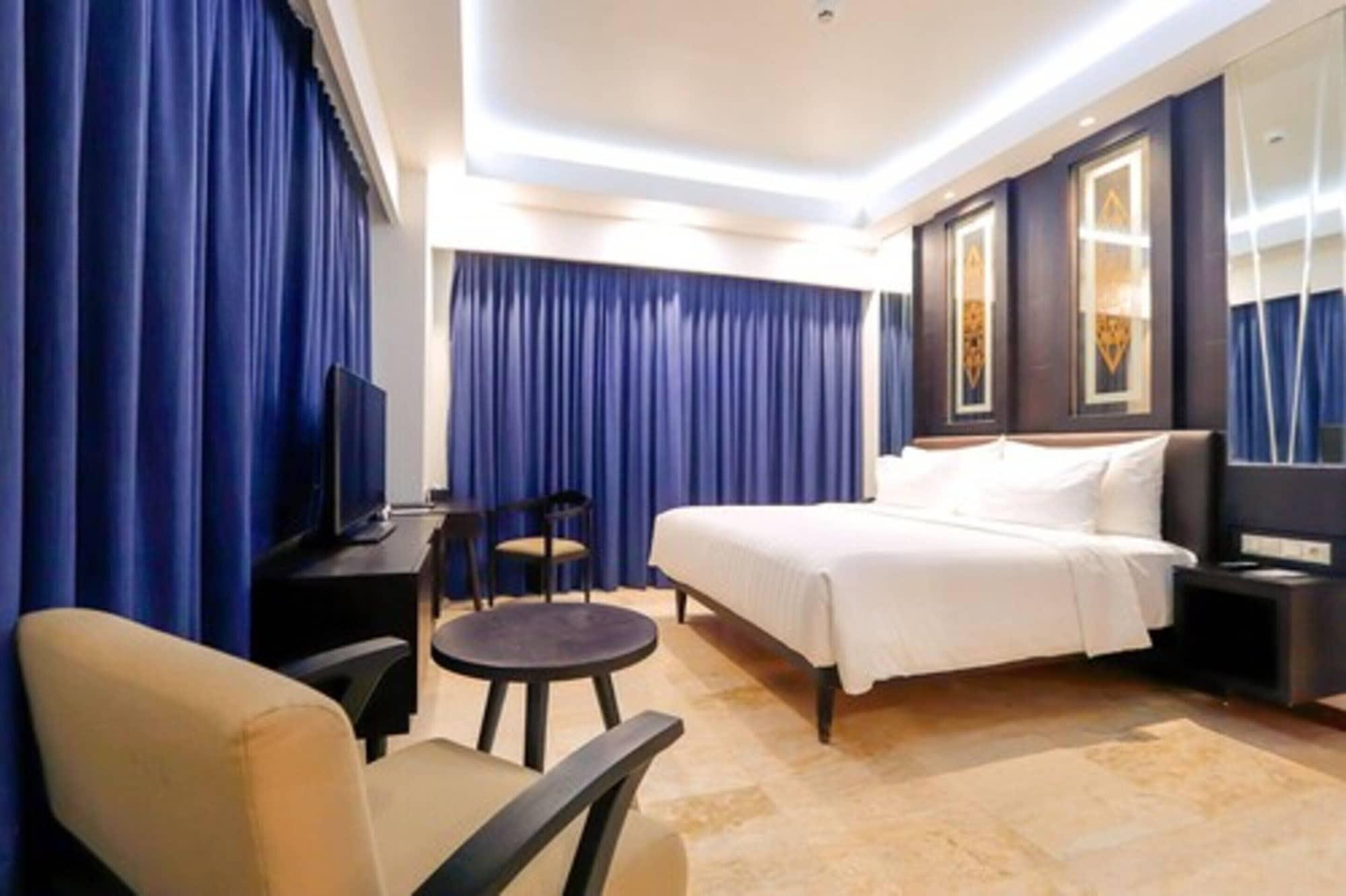M Bahalap Hotel Palangka Raya Exteriör bild
